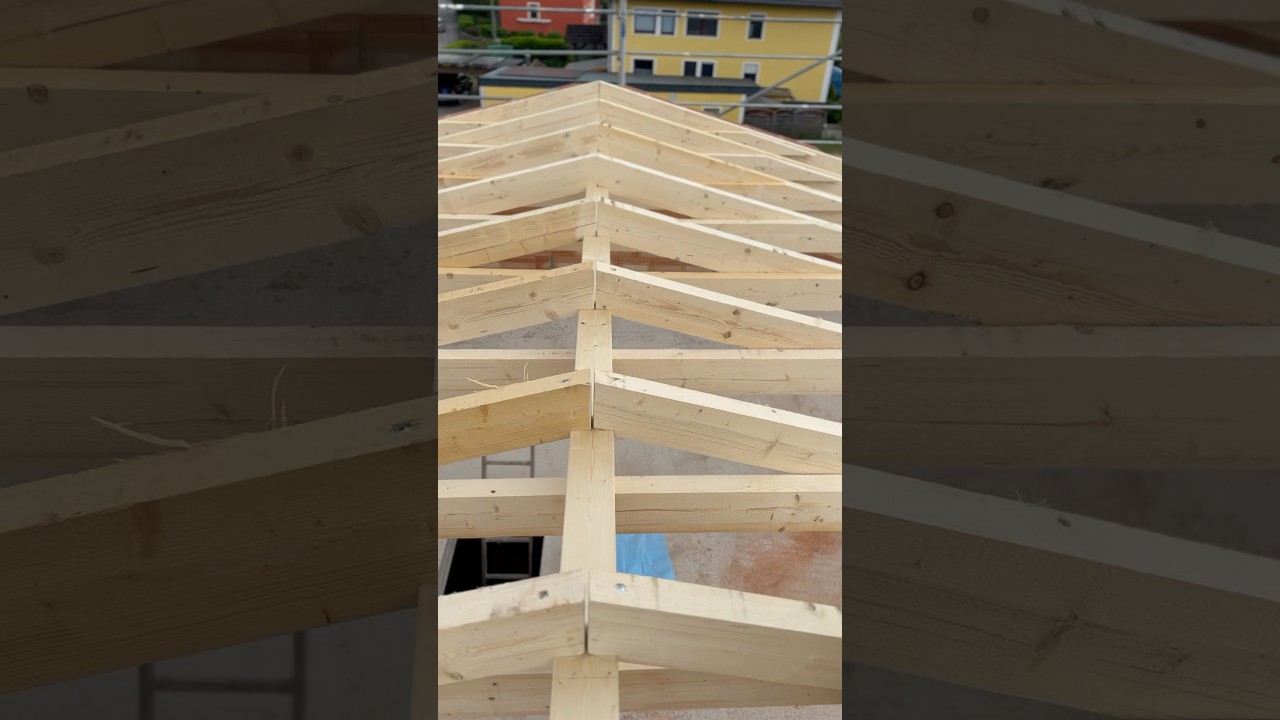 Dachstuhl aufstellen #bau #handwerk #wirliebenholz #holzarbeiten #construction #dergp