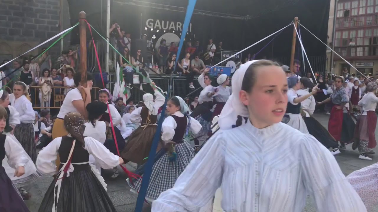 Haurren eguna Arrasate 2018 - LORE GAZTEAK