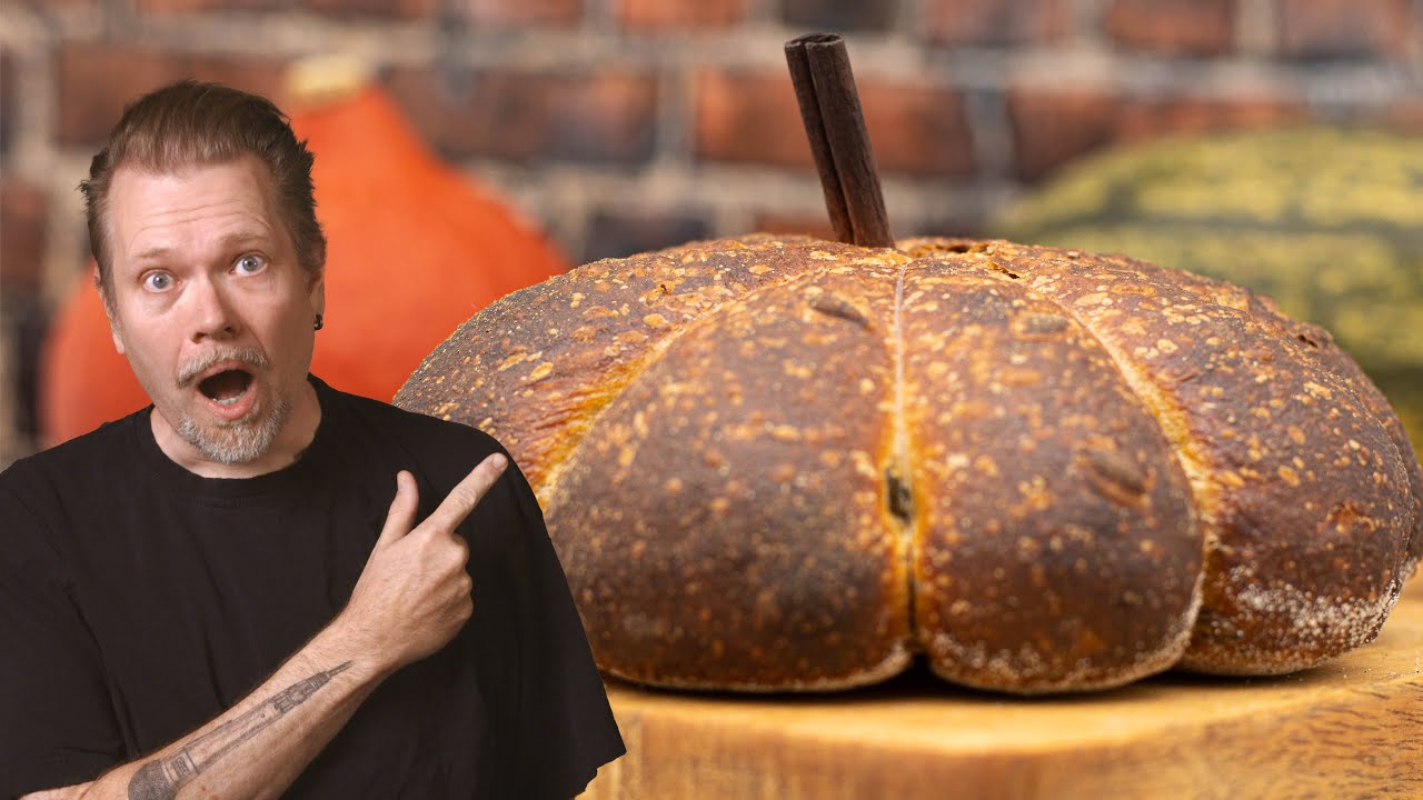 How to make sourdough pumpkin bread | Recipe | Foodgeek Baking