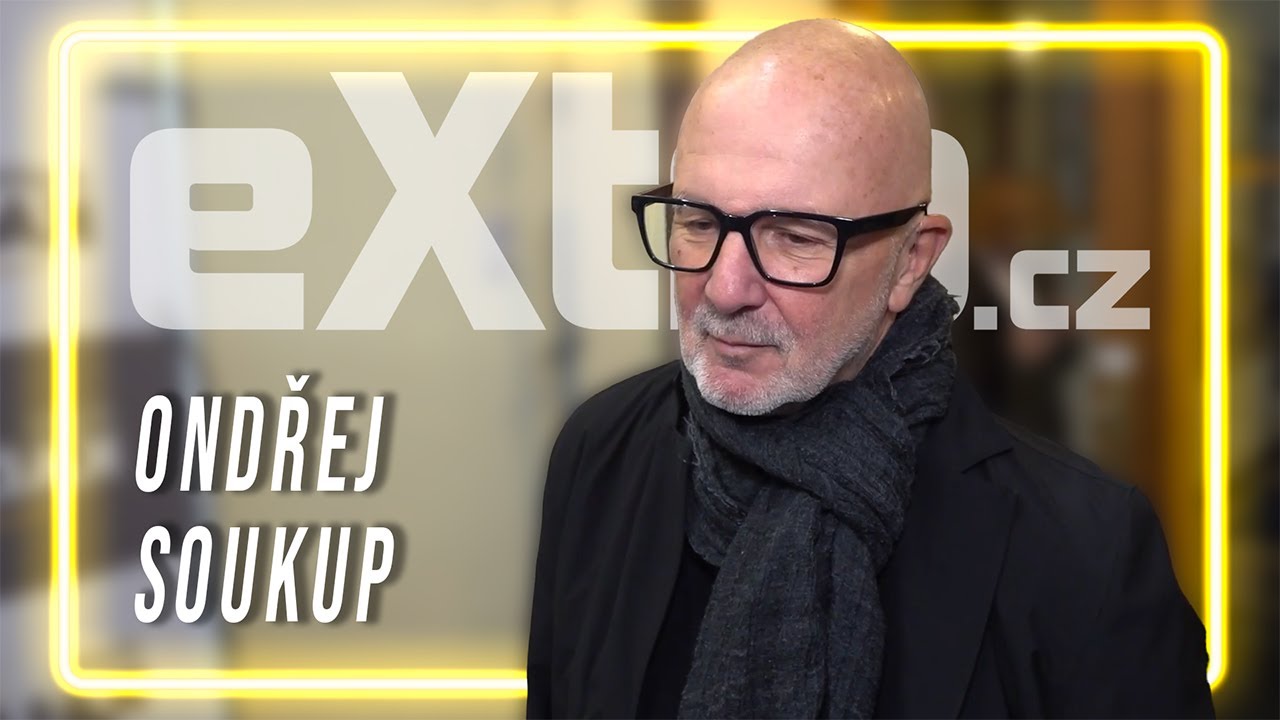 Kouřím a piju! Ondřej Soukup zarostl vousem a prozradil, jak to dělá, že vypadá tak dobře
