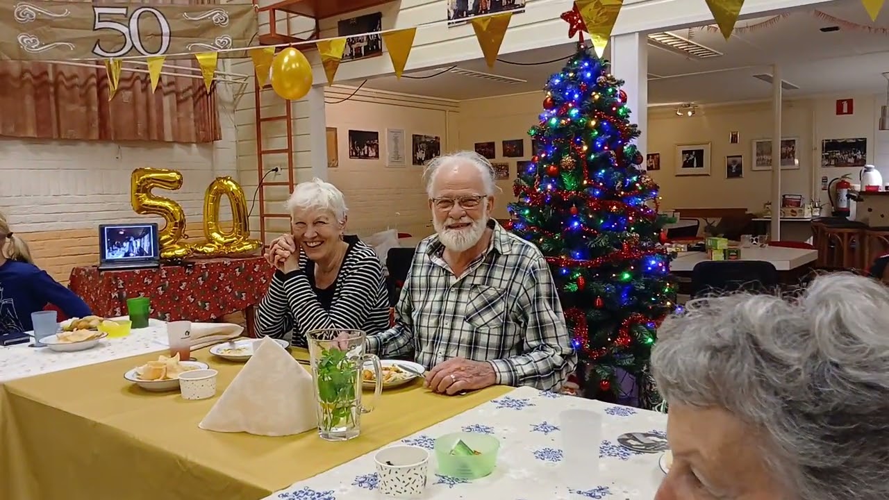 Carla & Klaas 50 jaar getrouwd. Verrassing in het Czaar Peter gebouw 21-12-2024.