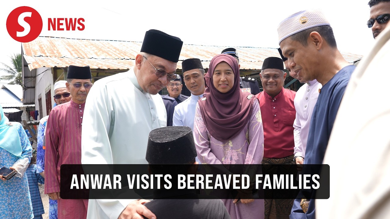 Plight of two families in Banting fire draws Anwar's attention