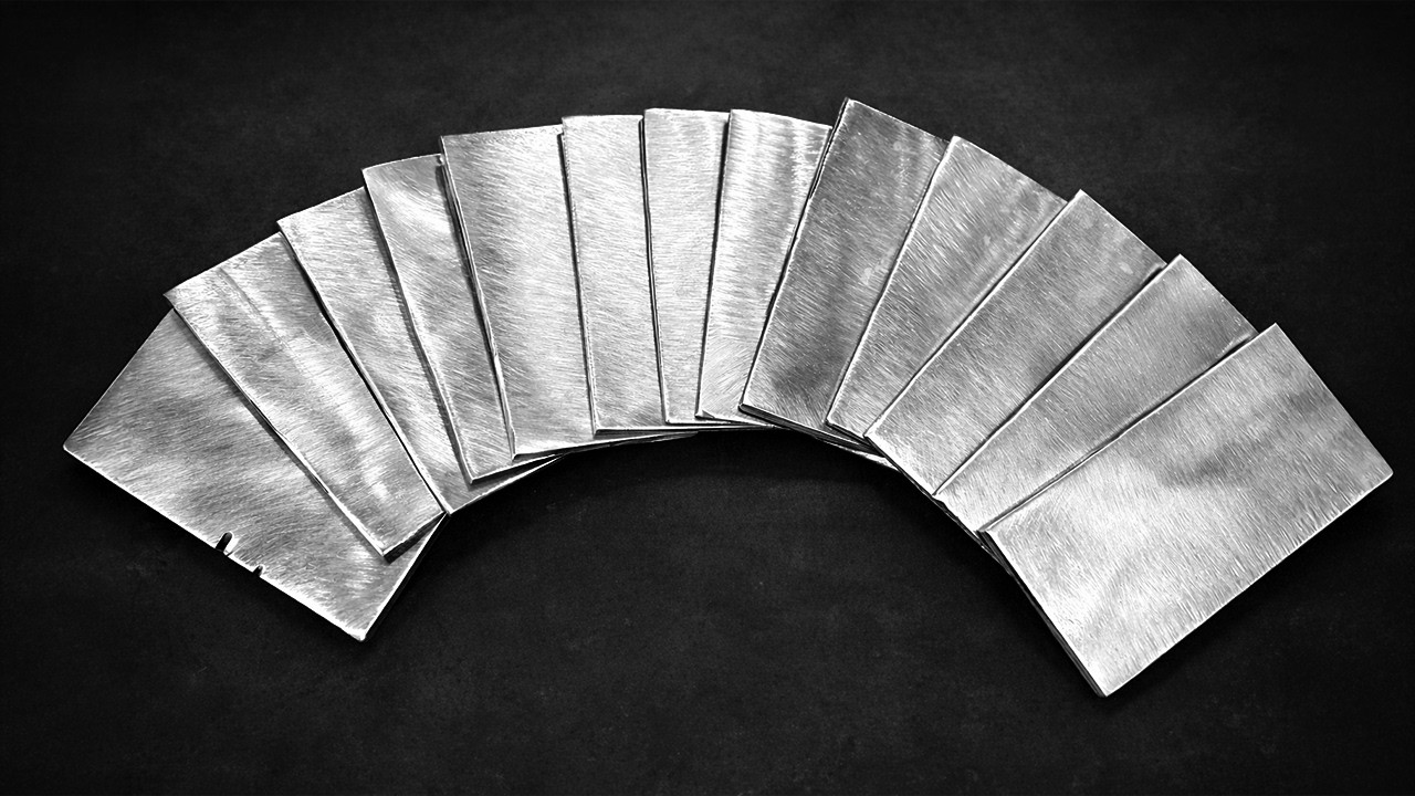 Forging a 249 Layer Damascus Knife from Steel Plates!
