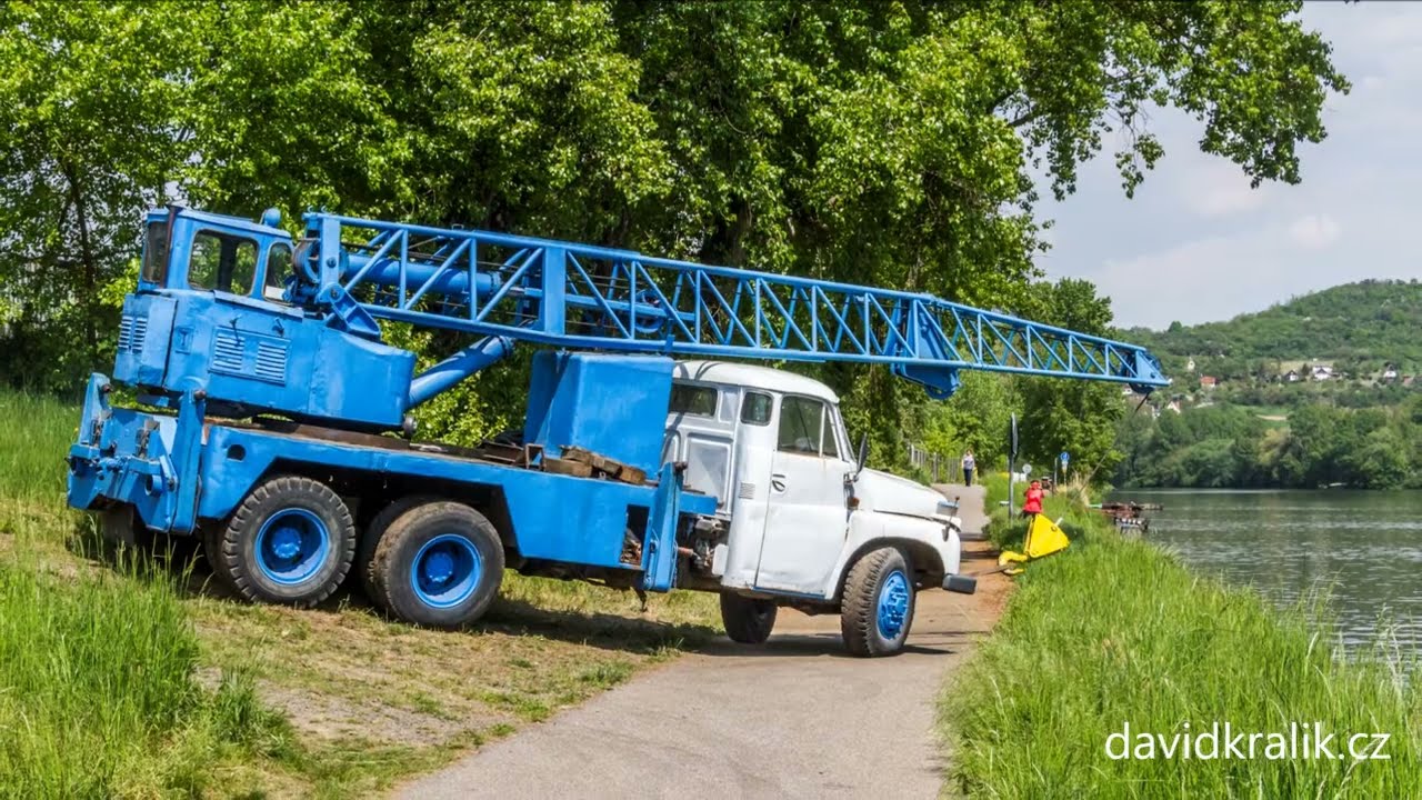 Construction Machinery / Baumaschinen / Stavební stroje - Tatra 148 AB 063