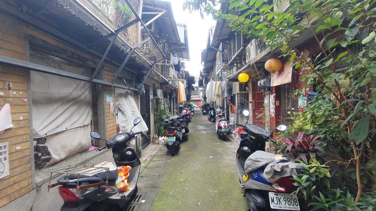 Wanhua District in Taipei, Taiwan | Traveler Ni