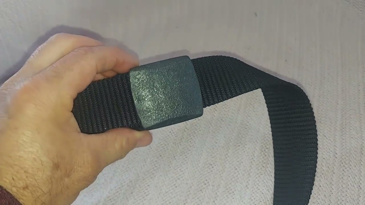 Cinto fivela de plástico não fecha (resolvido)