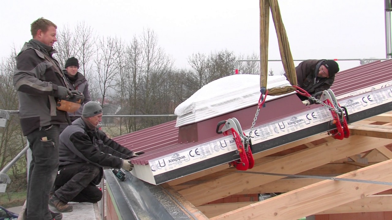 Kingspan Aufsatzkranz mit Lichtkuppel - Einbau