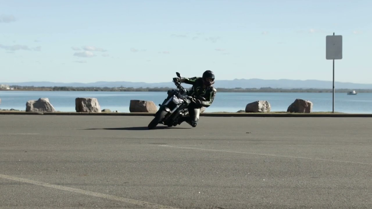 Knee down practice on a MT09