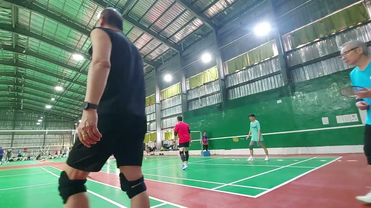(內有兩場，請看說明)20260227豐盛羽球隊_第一場:正煌哥與姊夫 VS 小珍姐兒子與阿南哥 第二場:科佑哥與小珍姐 VS 老游跟Kevin