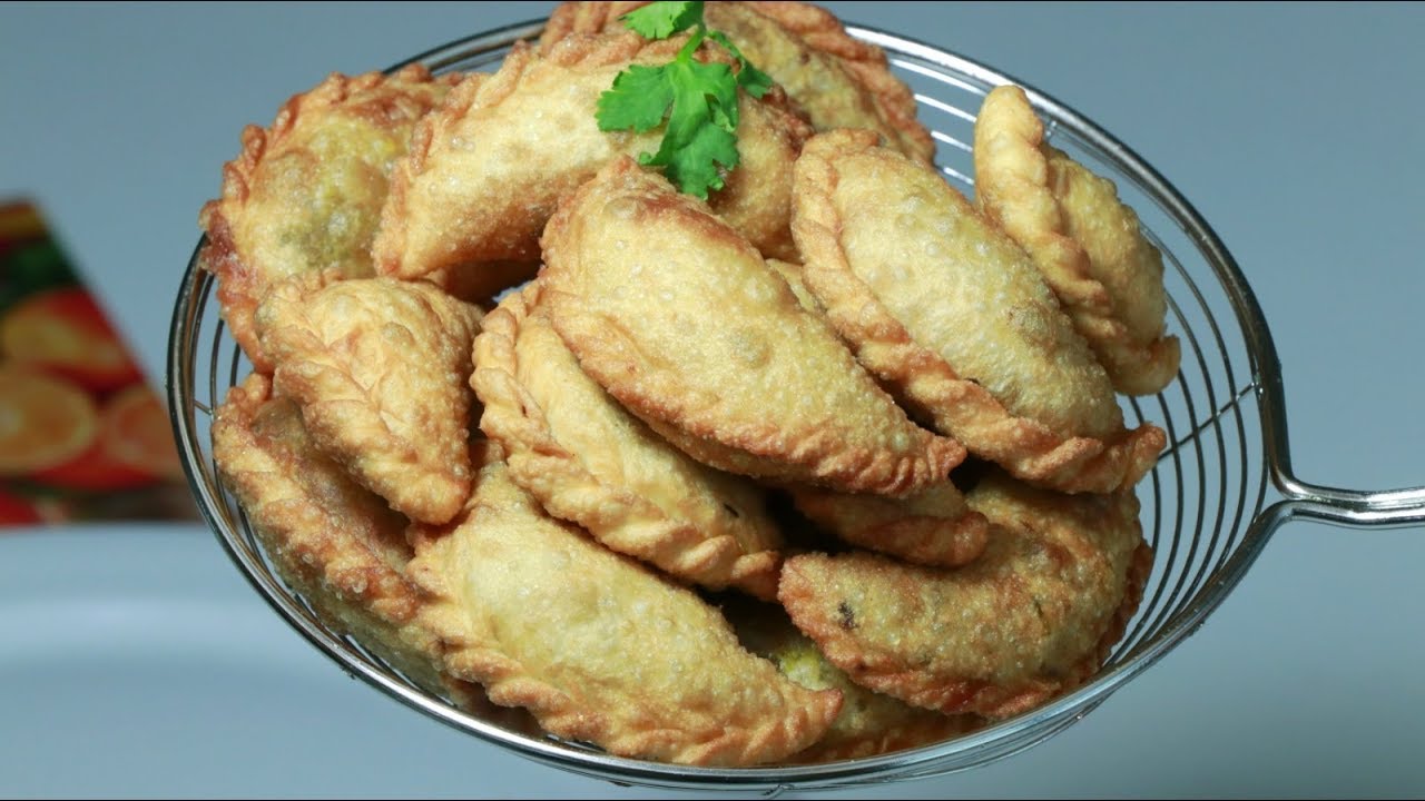 നമ്മുടെ സ്വന്തം പിരിയട/Kozhiyada || Malabar Special tasty Snack || Recipe : 215