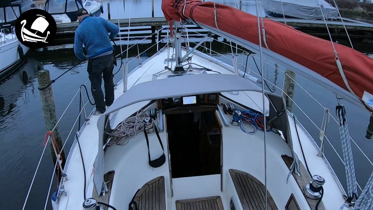 Singlehanded docking a sailboat in a slip with pilings