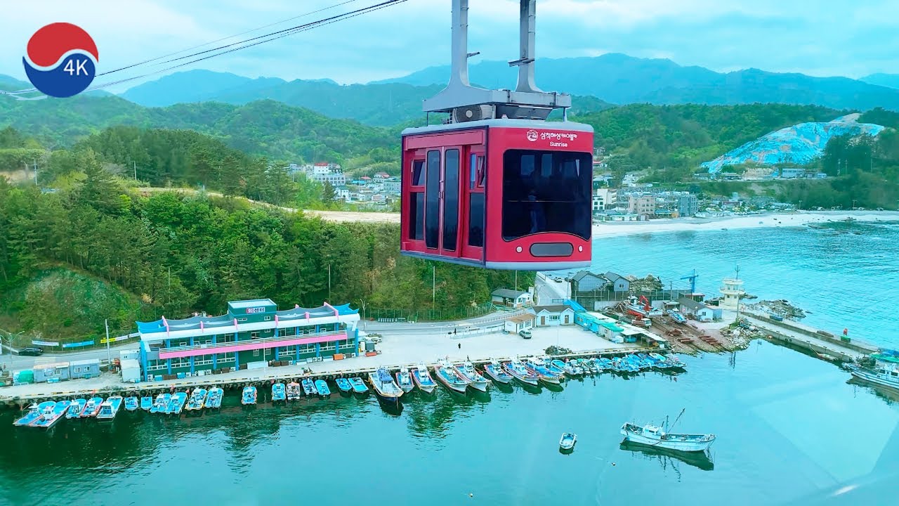 [4K] Korea Walk – Take the Samcheok Marine Cable Car to Jangho Port, Skyview of Naples, South Korea.
