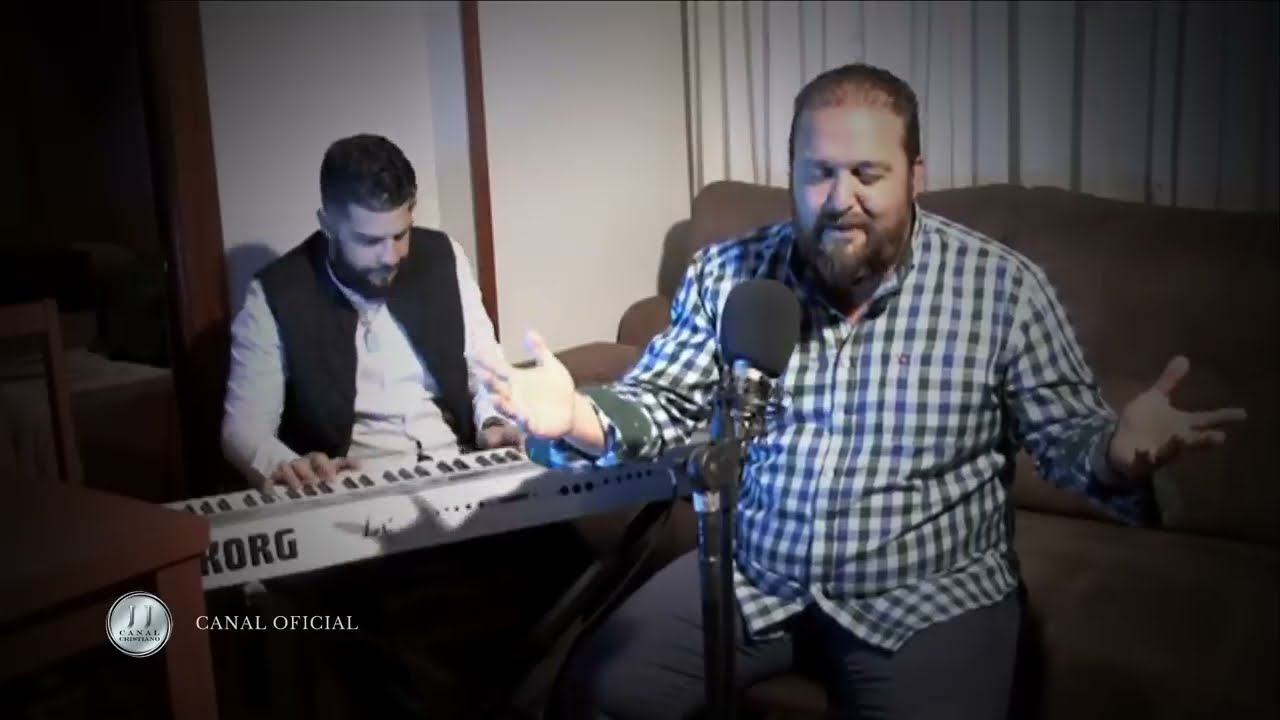 Carlos Escudero MARGARETO Momentos en su Presencia 