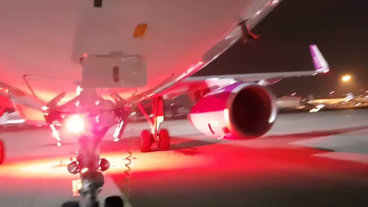 Airbus A320 - start up