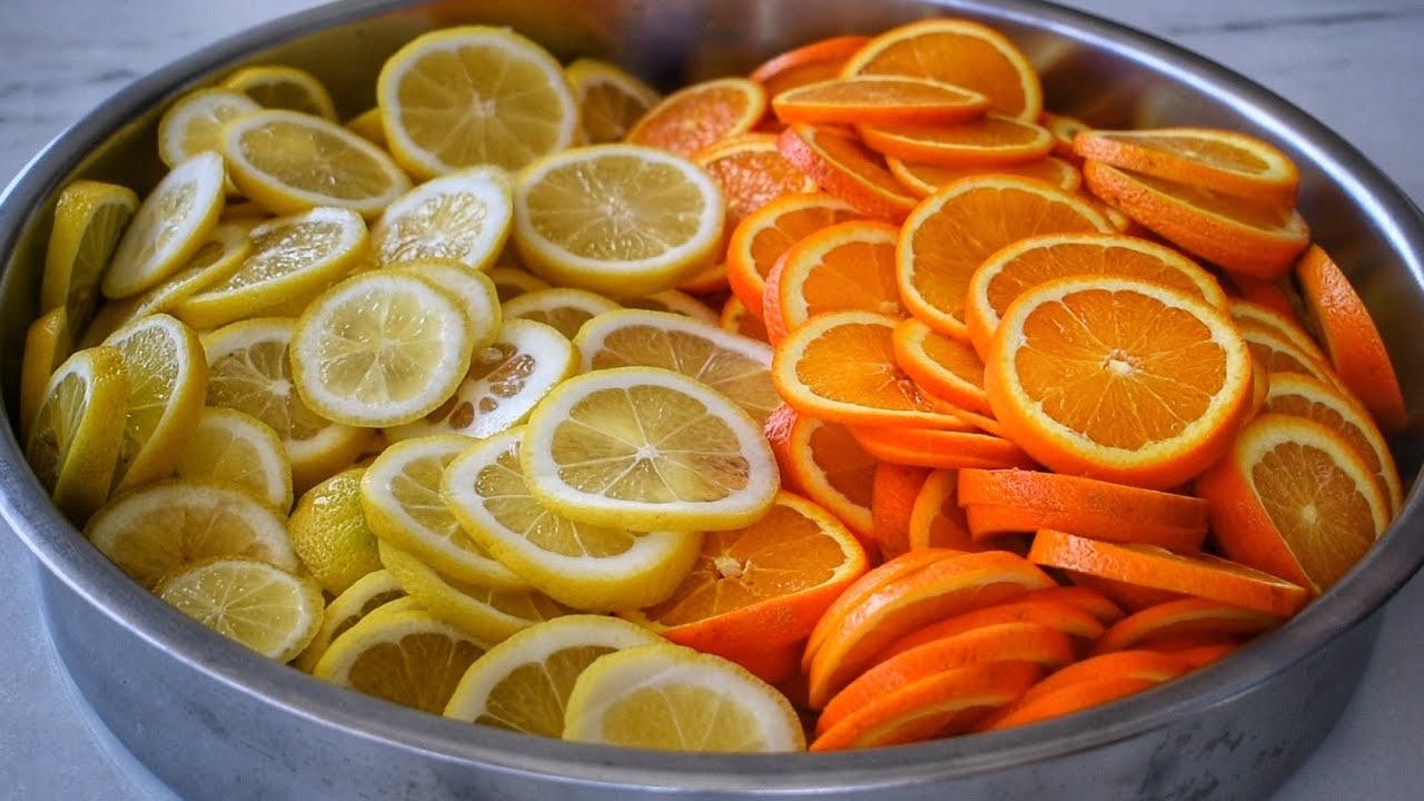 Ramazan Geldi Çattı😊 Şimdi Tam Zamanı Limon ve Portakalları Buzluğa Atalım /  Şahane Bir Limonata👍