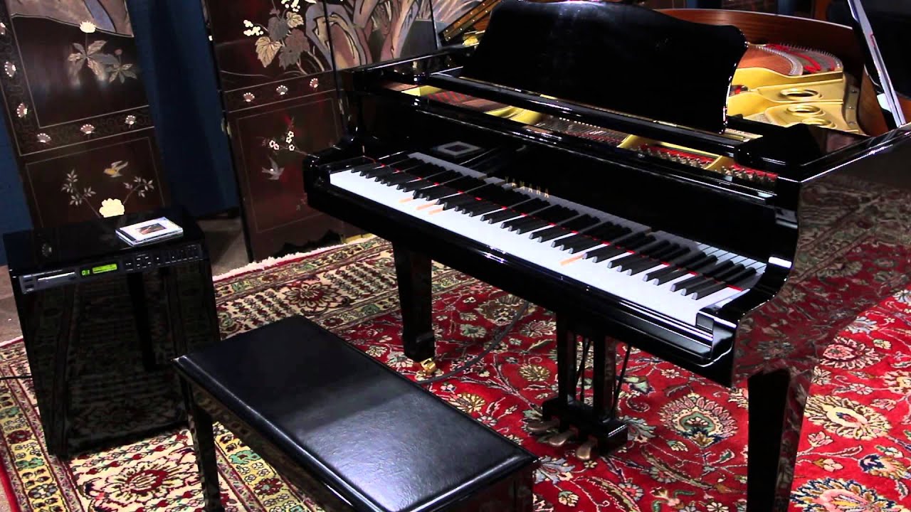 Yamaha Disklavier Grand Player Piano - It plays by itself