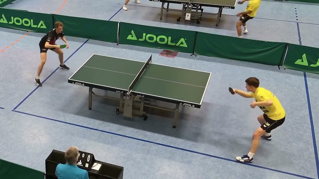 Milo de Boer (TTC Lampertheim) vs Nils Hohmeier(TuS Celle) 3. Bundesliga Nord