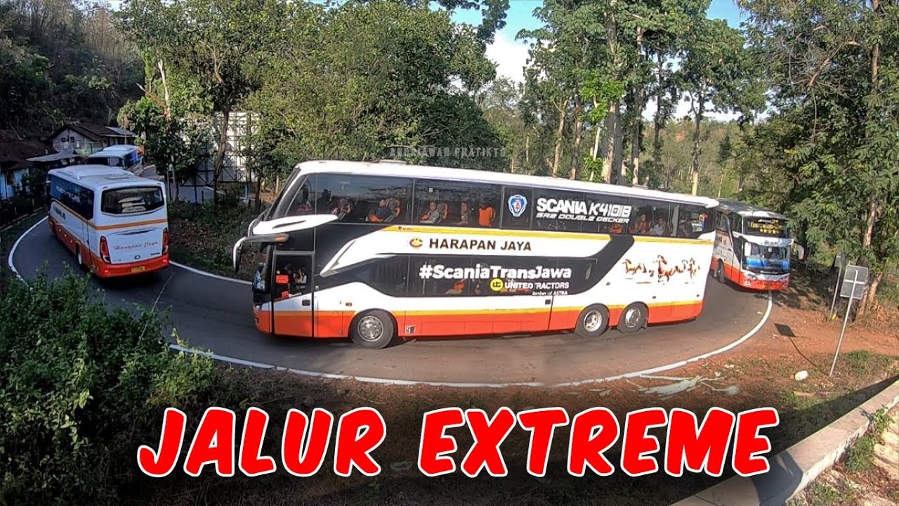 KONVOI 20 BUS HARAPAN JAYA di Jalur Terjal Karangkates, Jawa Timur