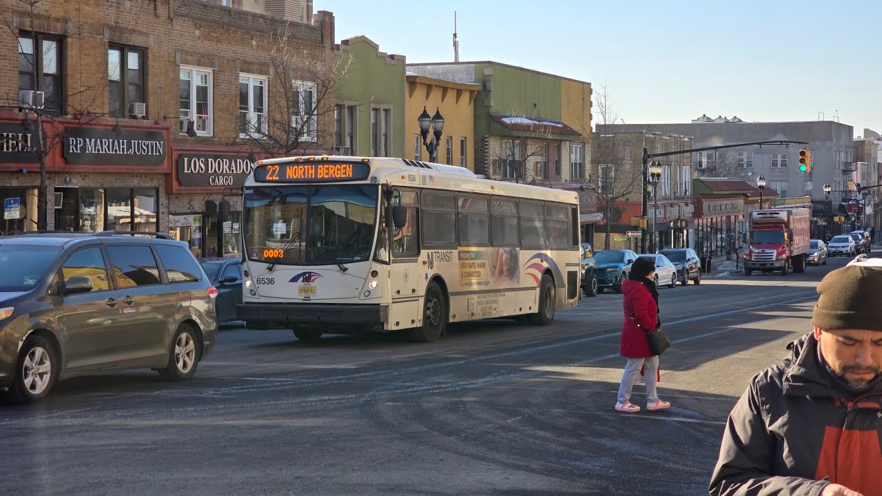 NJ TRANSIT 22 NORTH BERGEN (NABI 40-SFW 6536) (Inside plus a BONUS!)