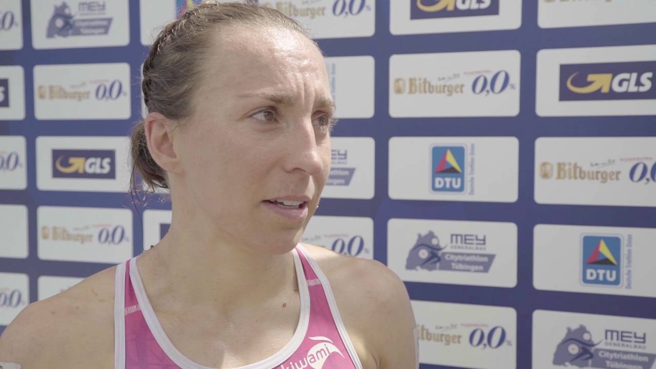 1. Bitburger 0,0% Triathlon-Bundesliga 2016 - T&uuml;bingen: Interview Anne Haug