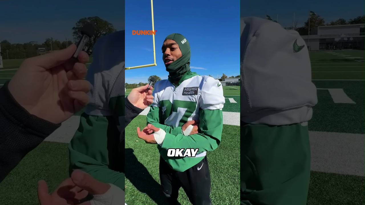 Quizzing Malachi Moore on how well he knows trivia about himself 🤣