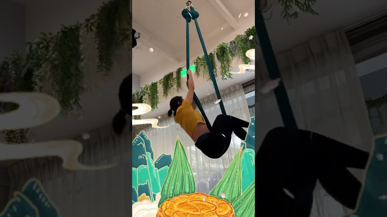 Gradually progress in #aerialhammock #aerialflow #aerial #aerialsling