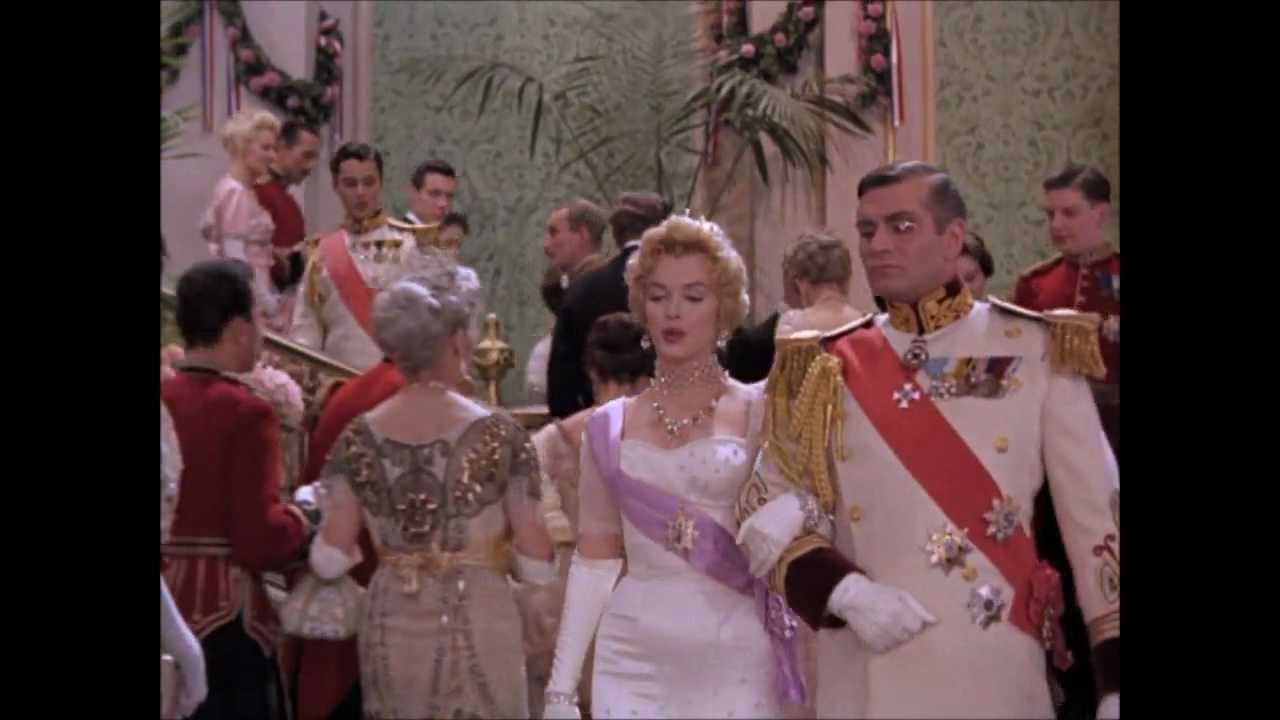 Marilyn waltzes with Laurence Olivier in 'The Prince and the Showgirl'
