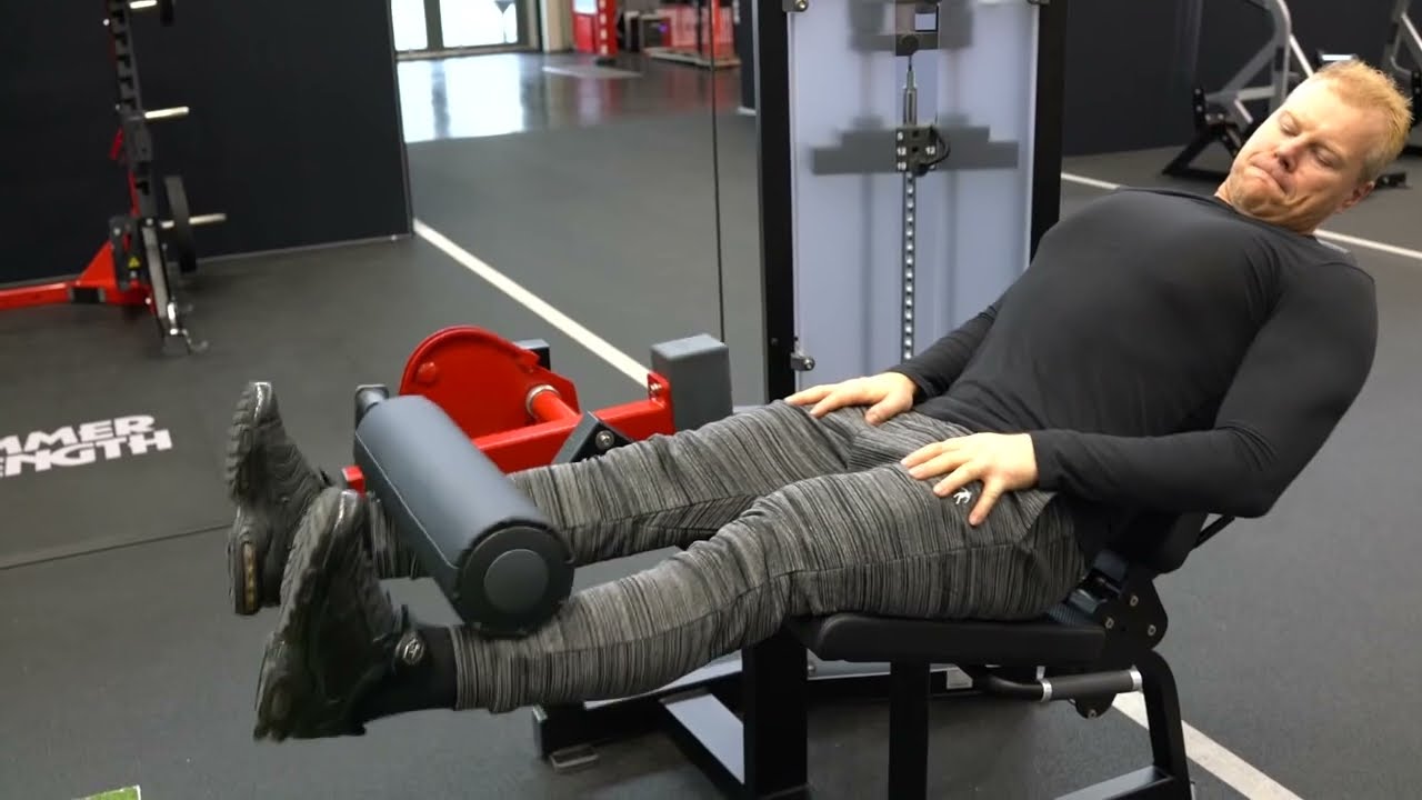 Test d'un leg extension Hammer Strength