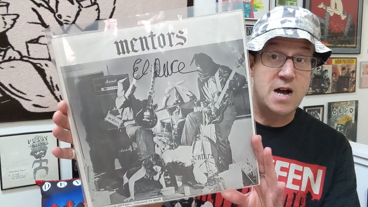 Autograph Stories #11: El Duce of THE MENTORS! Pants Mayhem in NC!