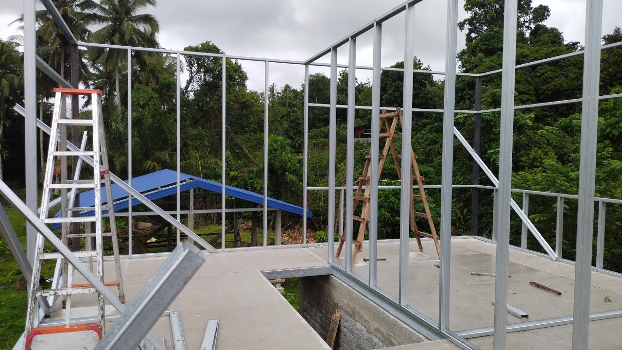 Rumah atas guna besi Cpurlin & simenboard