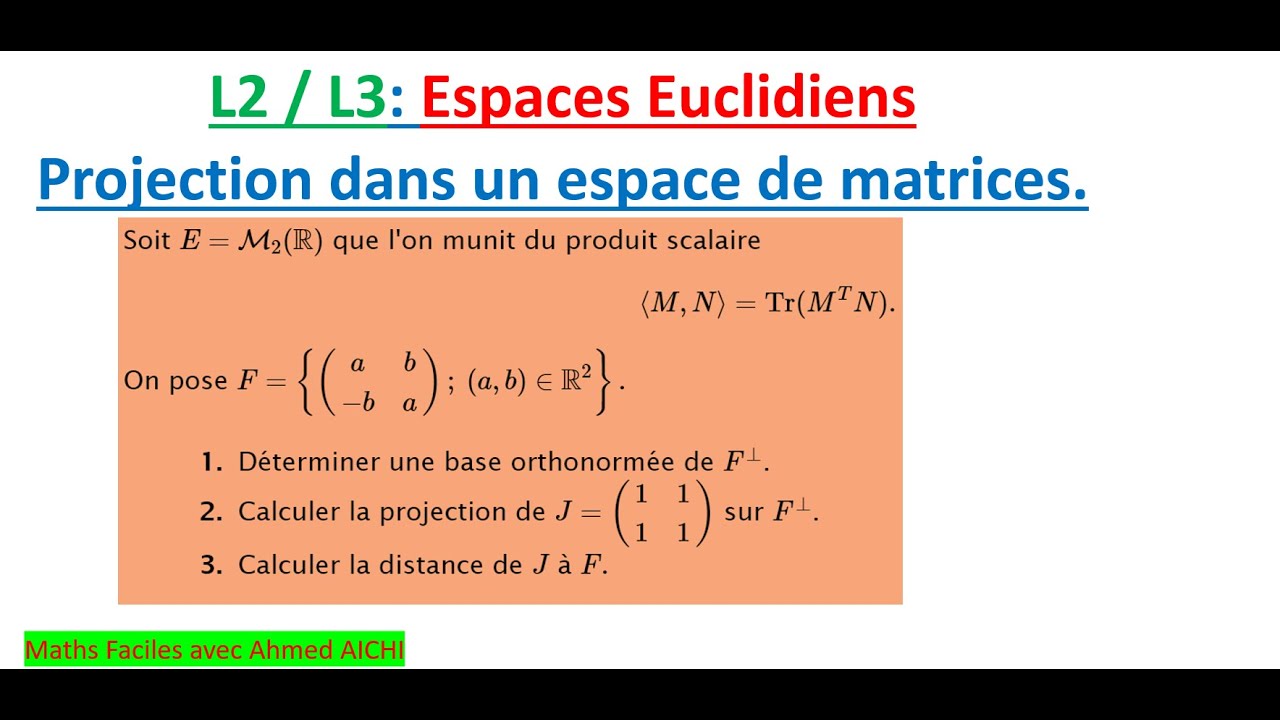 Projection orthogonale et distance dans les espaces de matrices