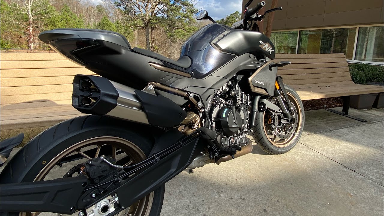 Buying  the new CFMoto 800nk