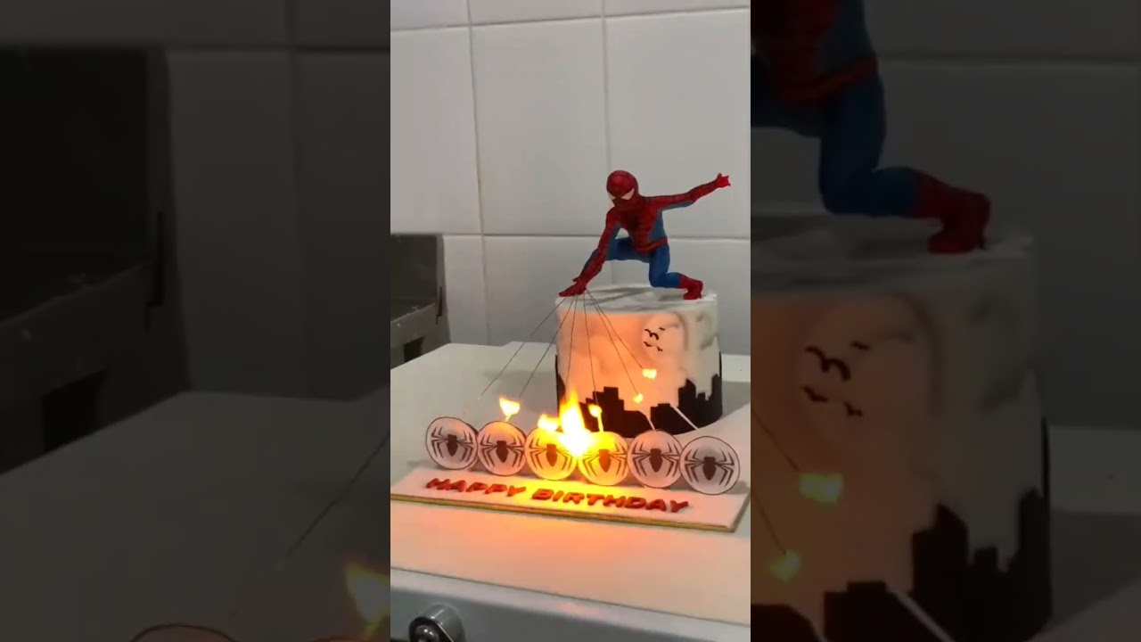 New Trend, Surprise Fire Candle paper 🔥 Spiderman 🕷️🕸️ Cake | #trending #shorts #viral