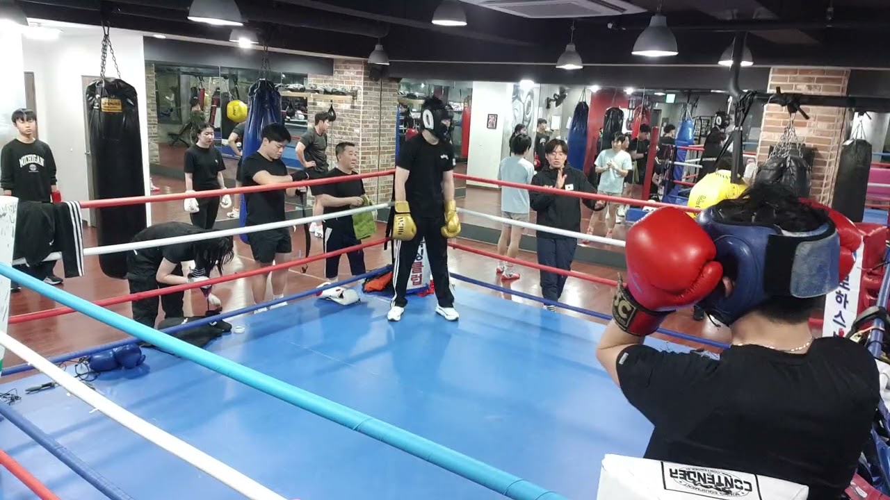 20260114 유성구 신성동 로하스복싱 성현 vs 태호