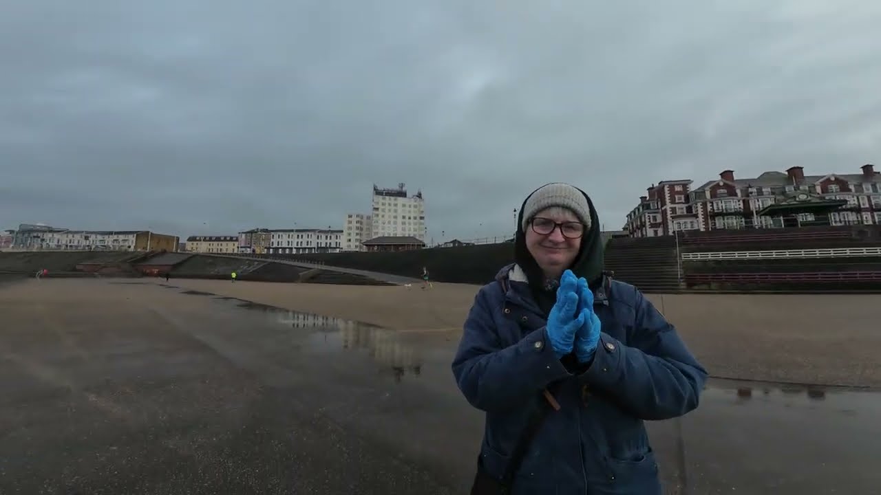 After 3 Videos a very tired Bobbie & Steve get stuck & find Dog Shit Heaven heading back #blackpool