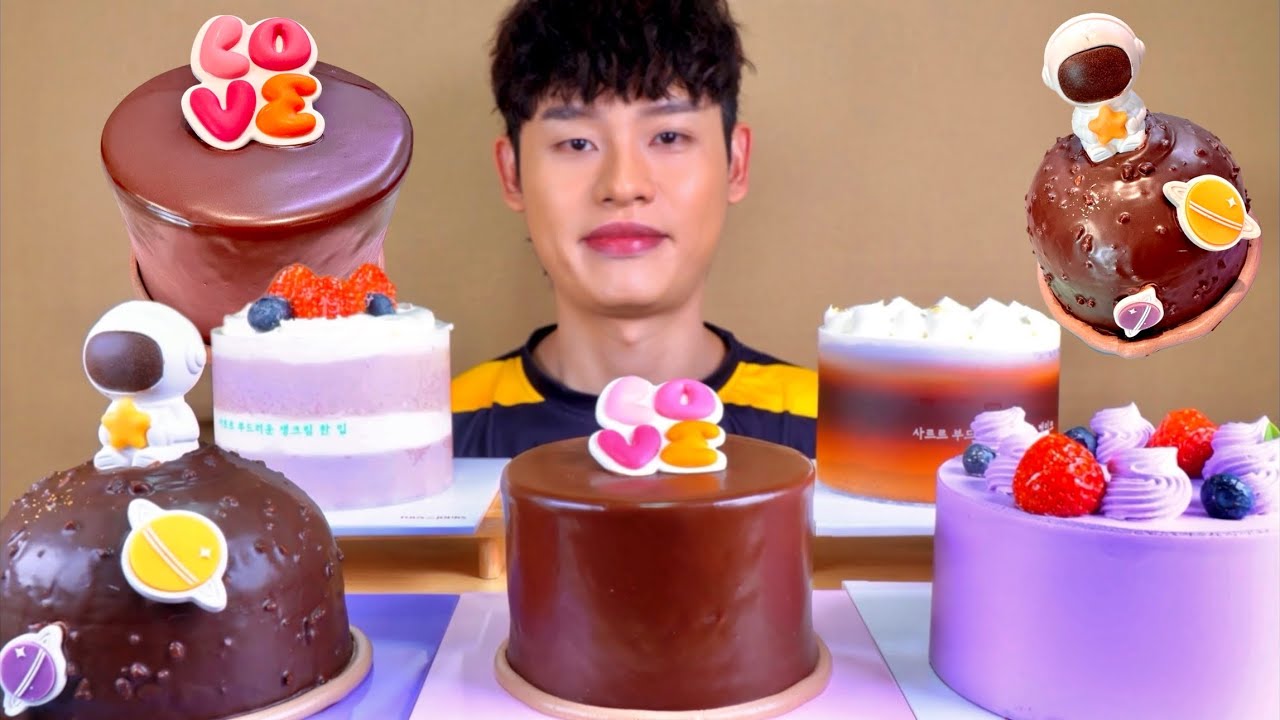 ASMR 초콜릿케이크 티라미수 생크림케이크 블루베리 생크림케이크 먹방~!! Chocolate Cake Blueberry Cream Cake Tiramisu Cake MuKBang!