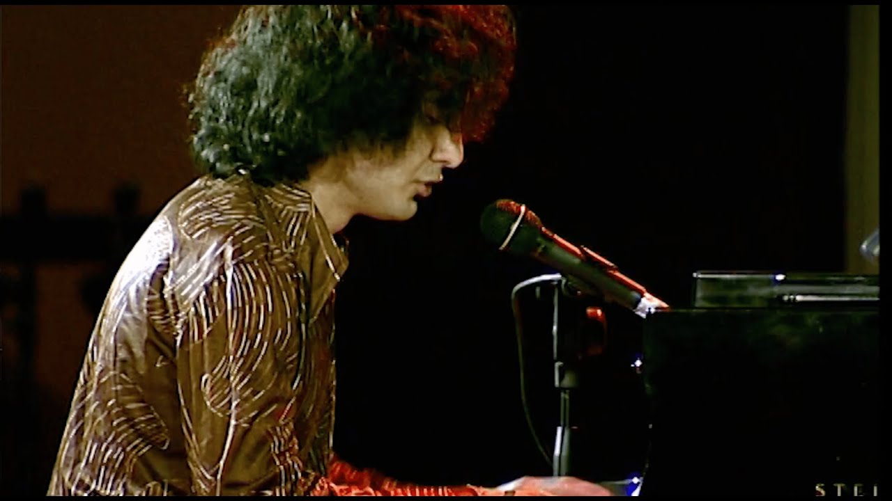 Tigran Hamasyan - Shogher Jan (Live at the Aram Khachaturian Concert Hall, 2010)