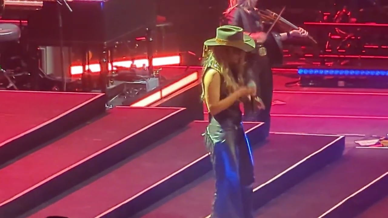 Lainey Wilson - Come Together