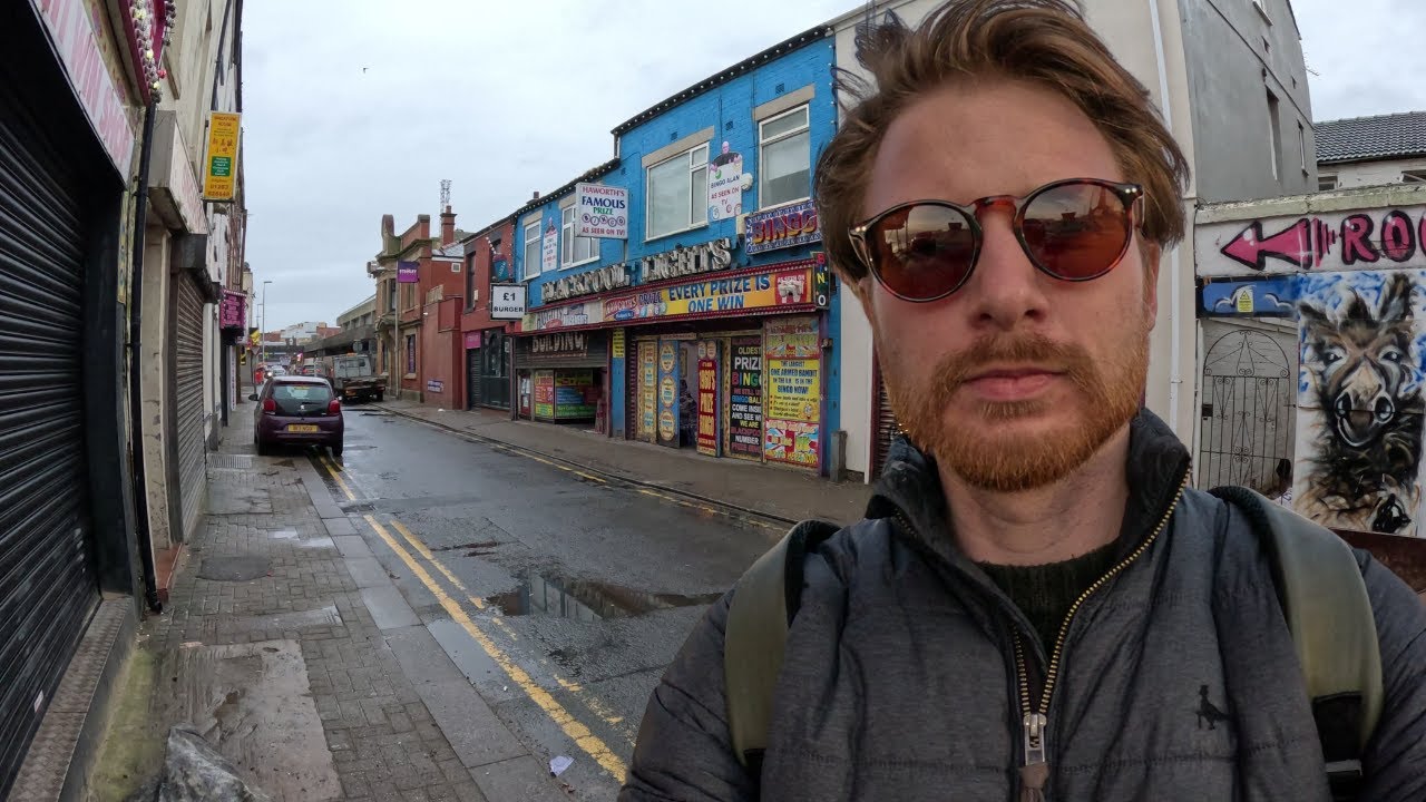 ✈️💀 Did RYANAIR Kill This English Town? 🏖️😱
