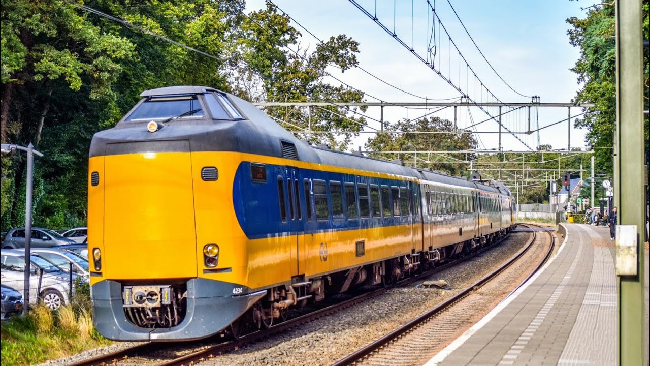Treinen compilatie + binnenkant ICMm! #ns #train #trainspotting #railwaycontent 