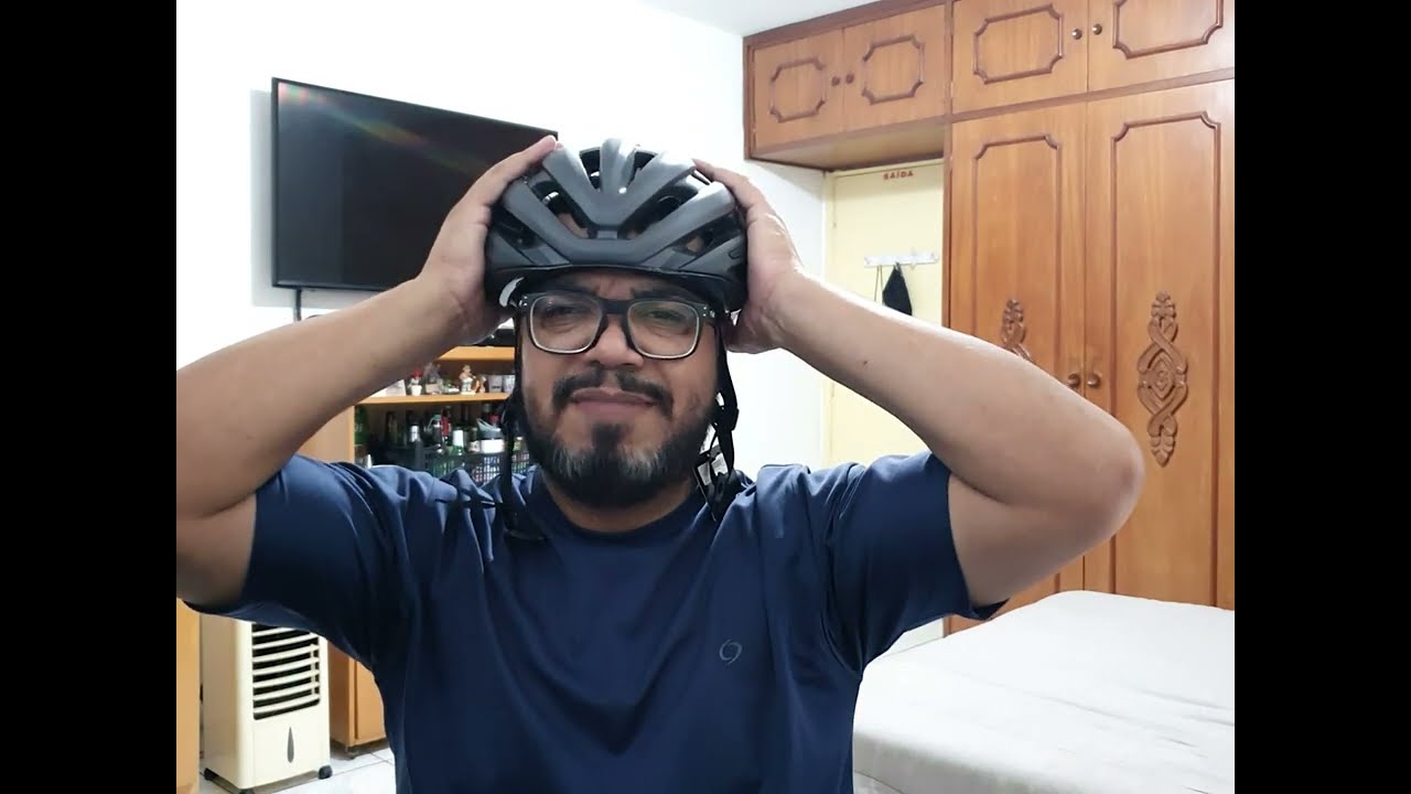 unboxing do capacete Giro Agilis