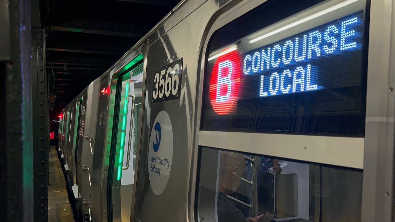 BMT Brighton Line: (B) and (Q) Trains @ 7th Avenue (R46, R68, R68A, R211A)