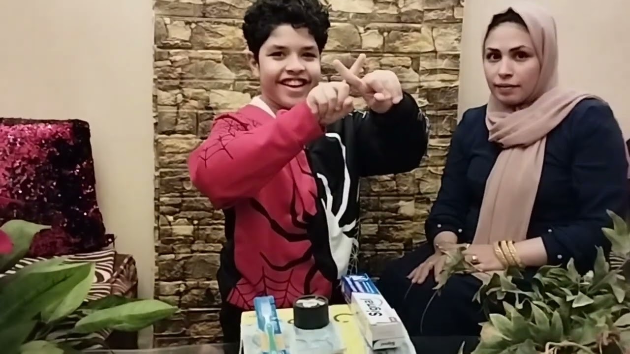التحدى بين أفراد العيله و العقوبه غير متوقعه تعالى شوف معانا