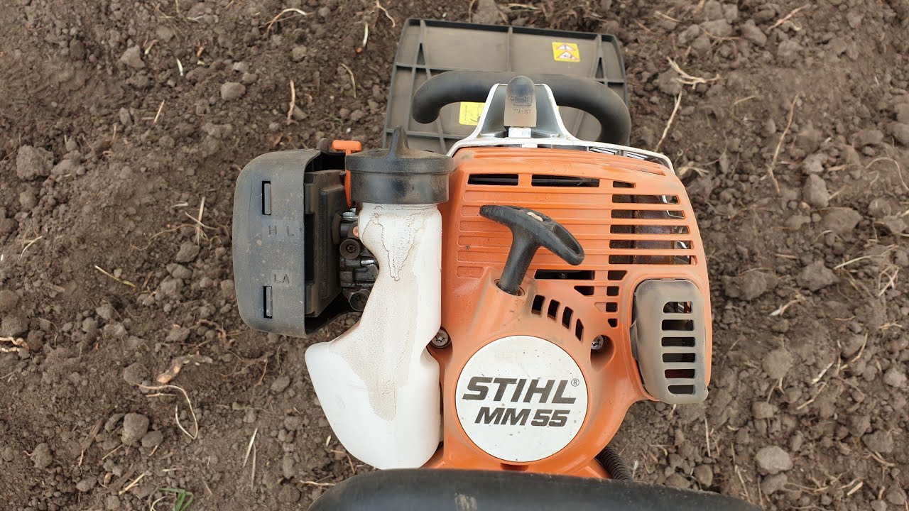 STIHL MM55 в работе.