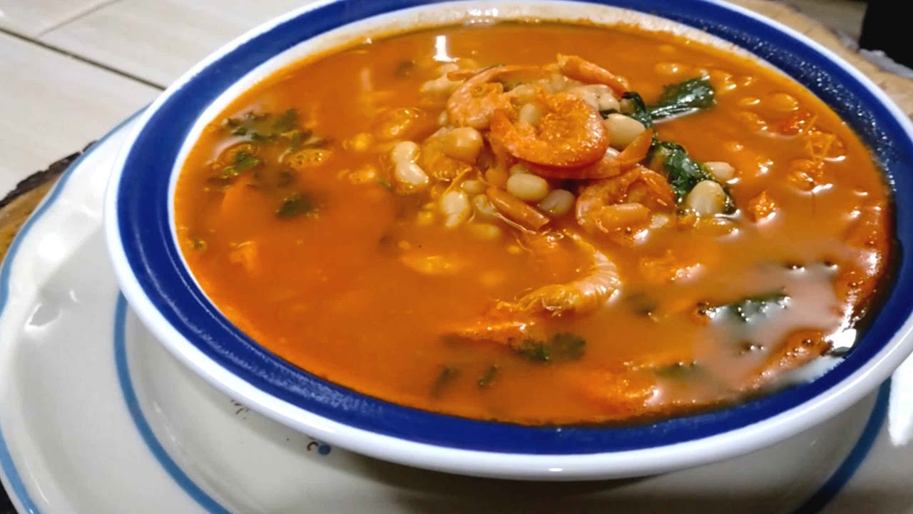 Rica receta de frijol blanco con camarones riquísimo.