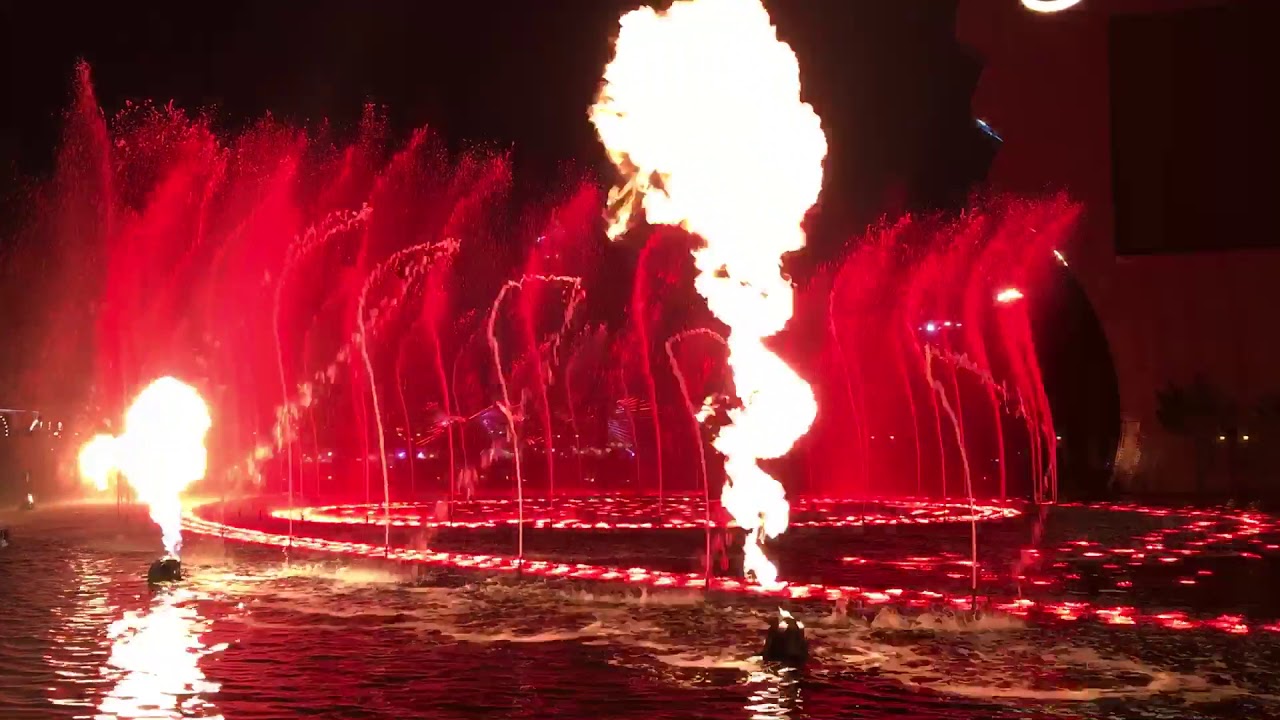 Performance Lake at Wynn Macau - Descendants of the Dragon (龍的傳人)(Wet zone)