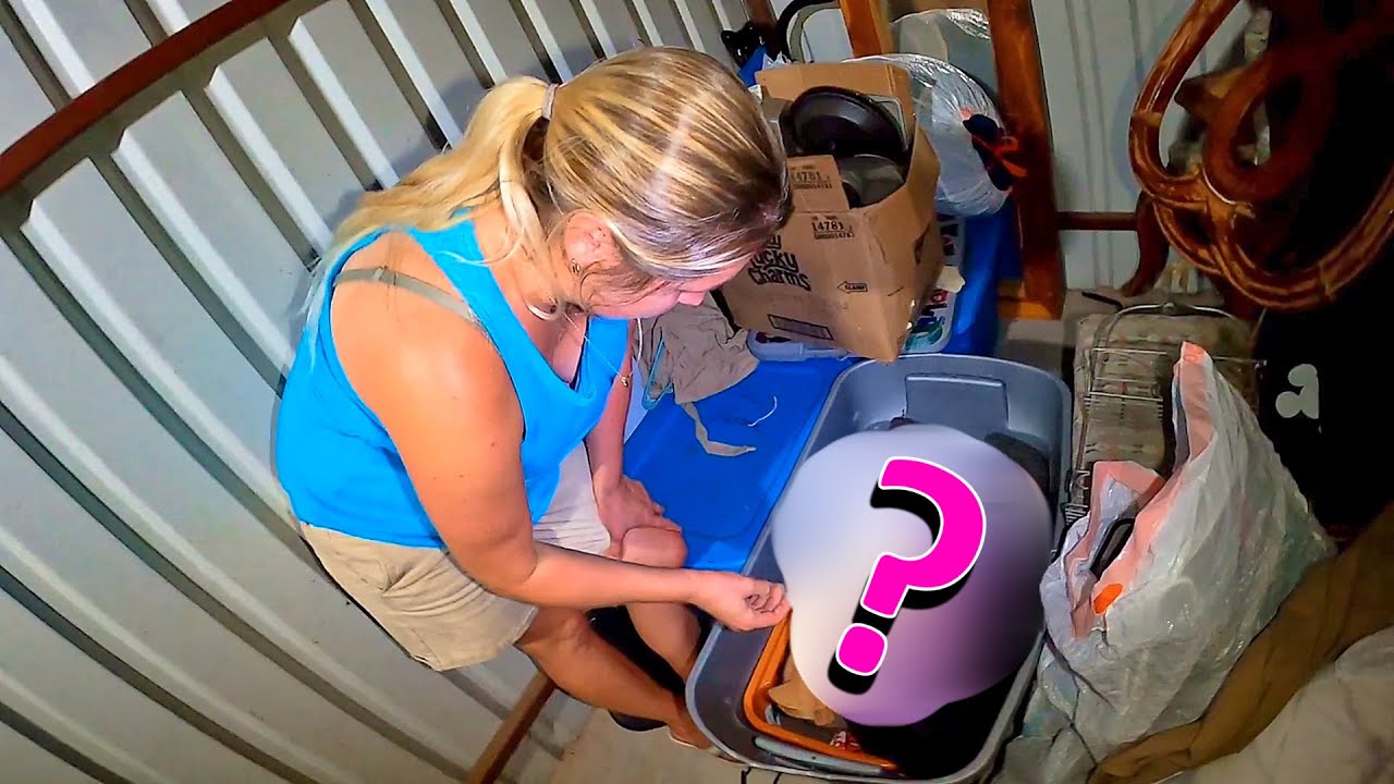 We bought a $50 Storage Locker That Will Produce A nice Profit!