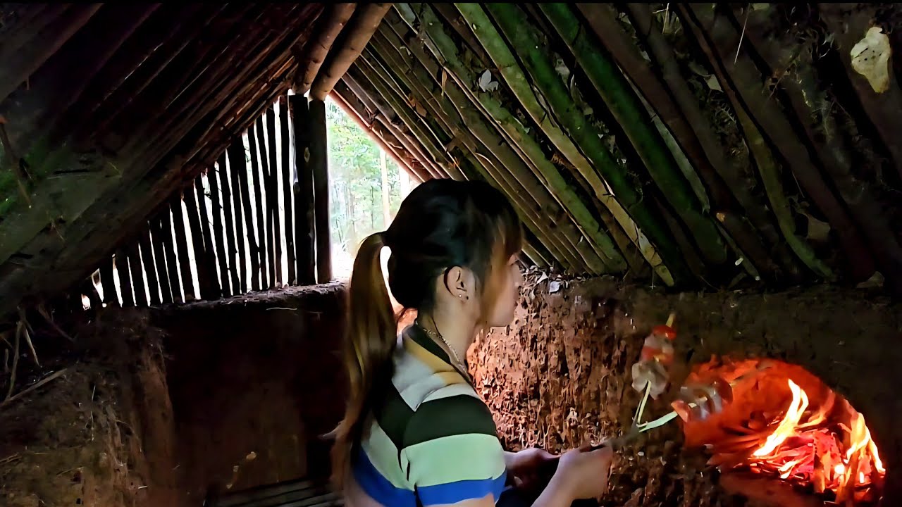 Build an underground shelter with a fireplace - survive alone