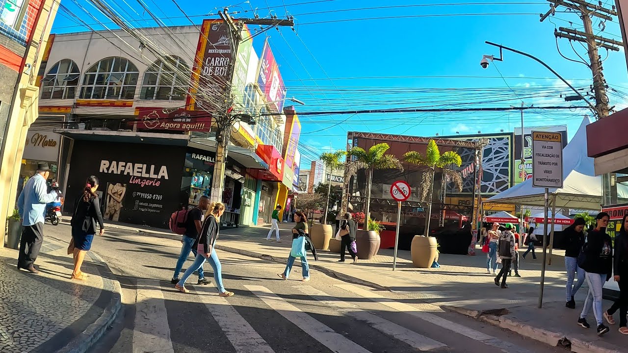 PASSEIO PELAS RUAS DE VITÓRIA DA CONQUISTA-BA