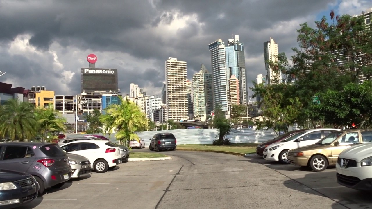 Walking in Panama City, Panama